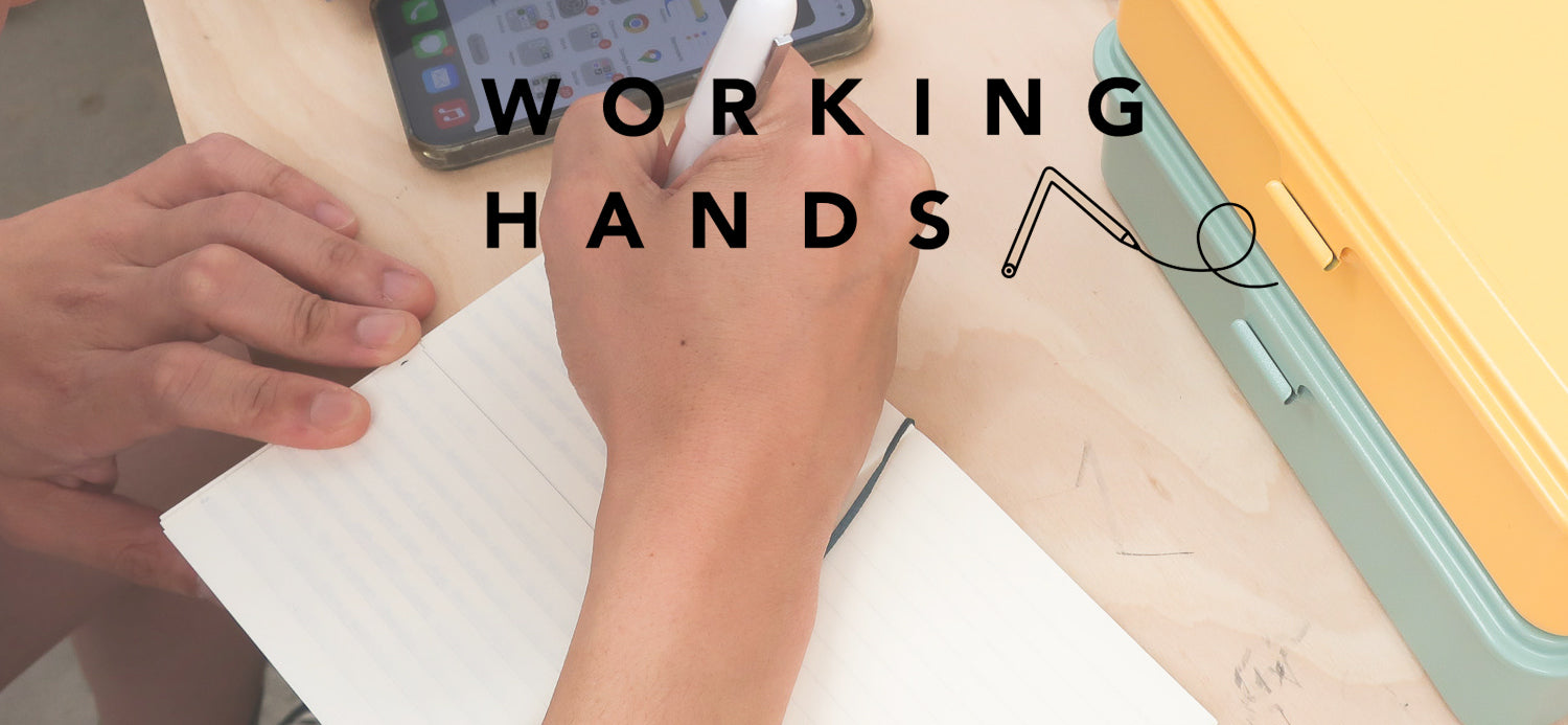 WORKING HANDS: Philips Ly