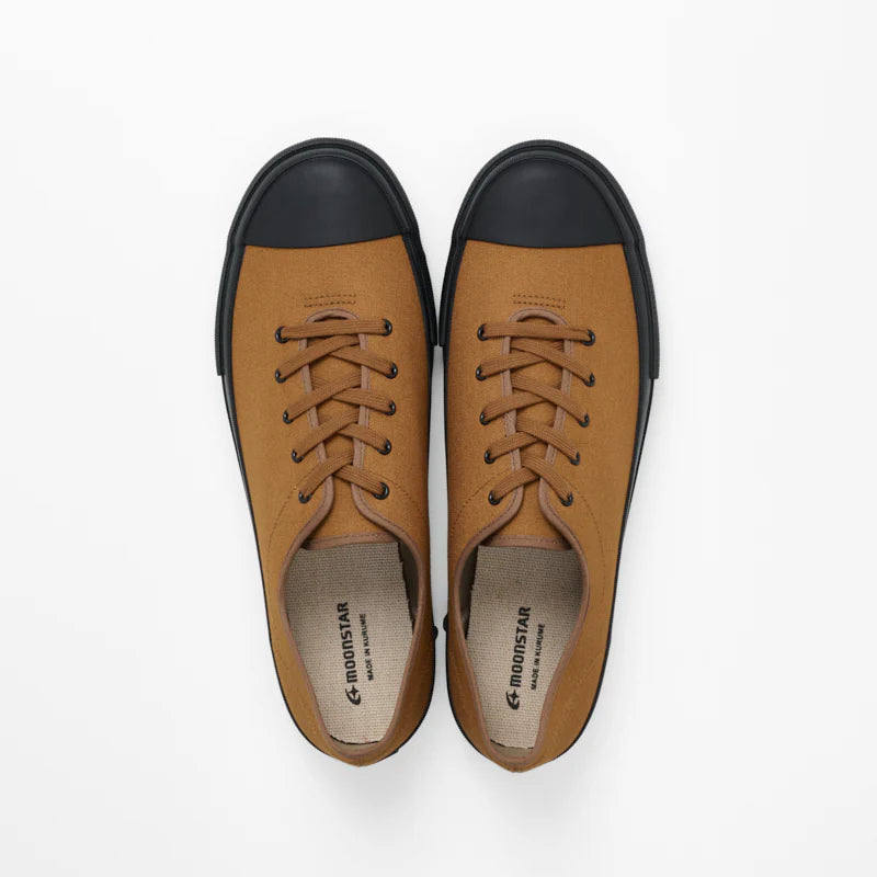Ubal / Walnut