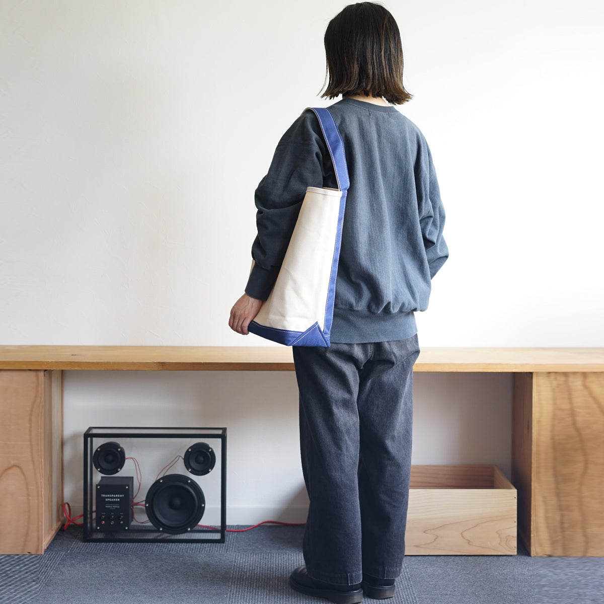 Baguette Tote Medium / TEMBEA