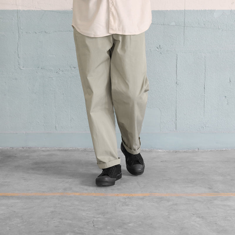 Low Trainer / Black Mono(MOONSTAR)