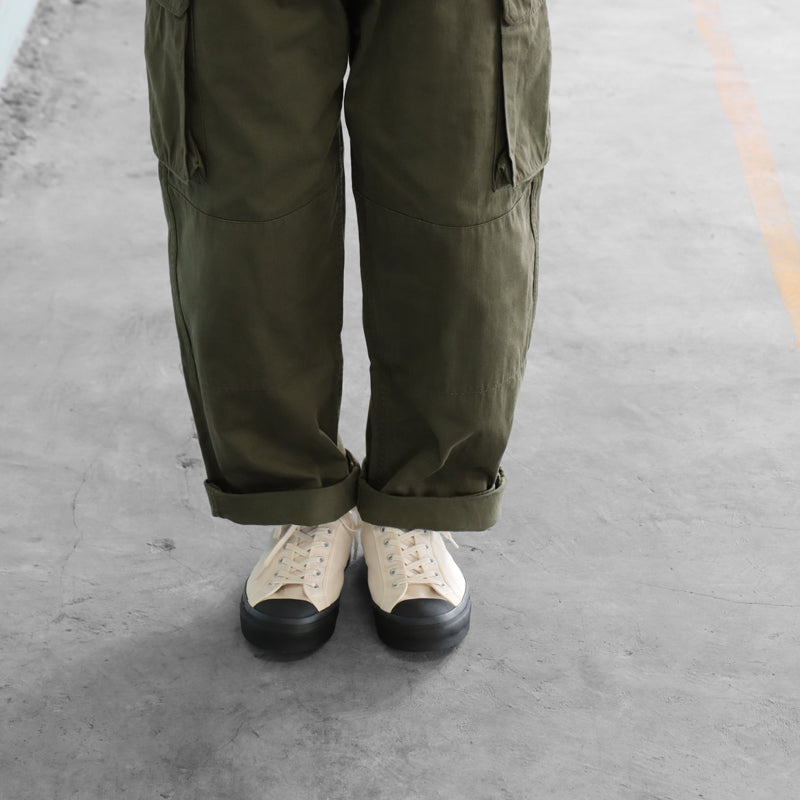 Low Trainer / Natural Black(MOONSTAR)