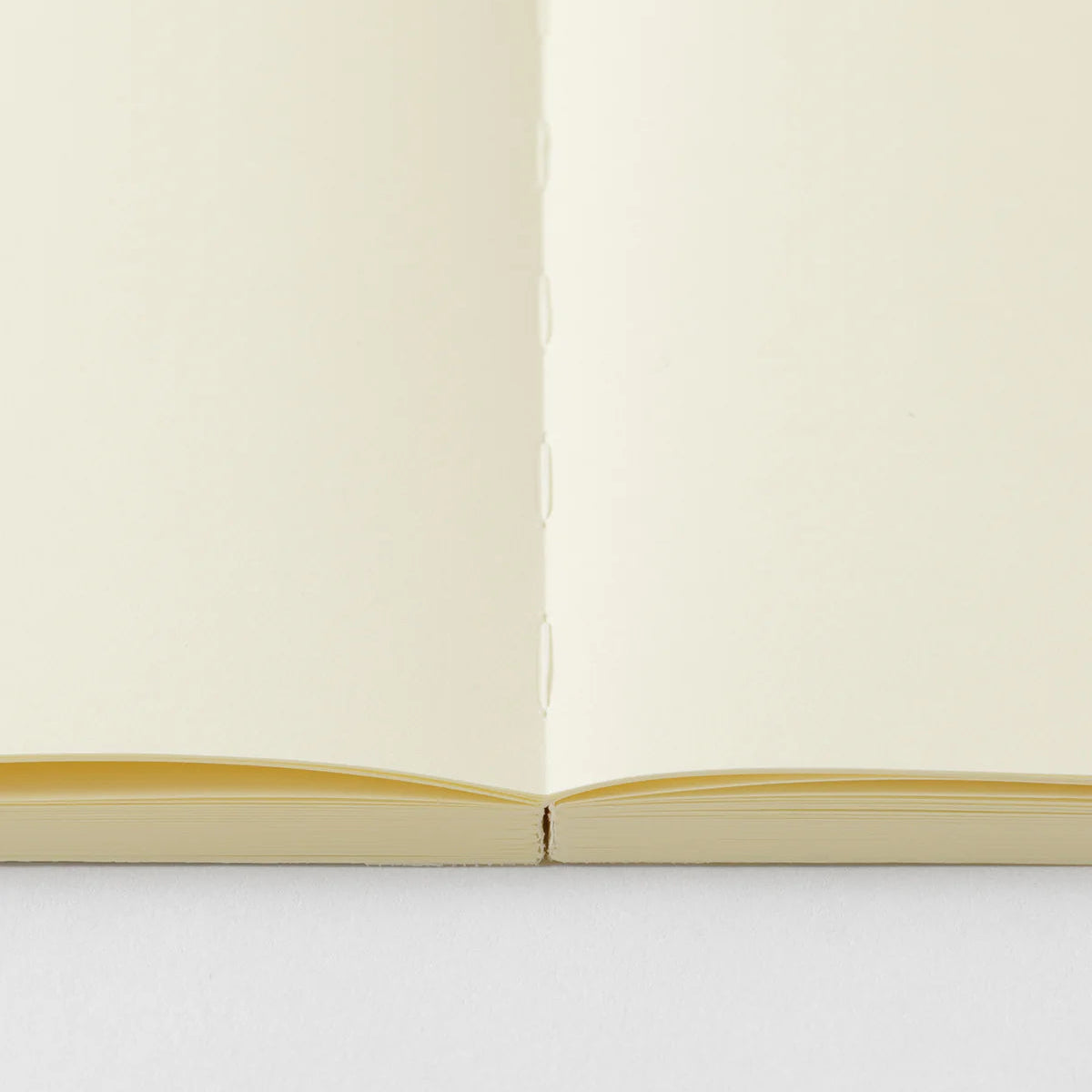 MD Notebook/ A5/ Blank (MIDORI)