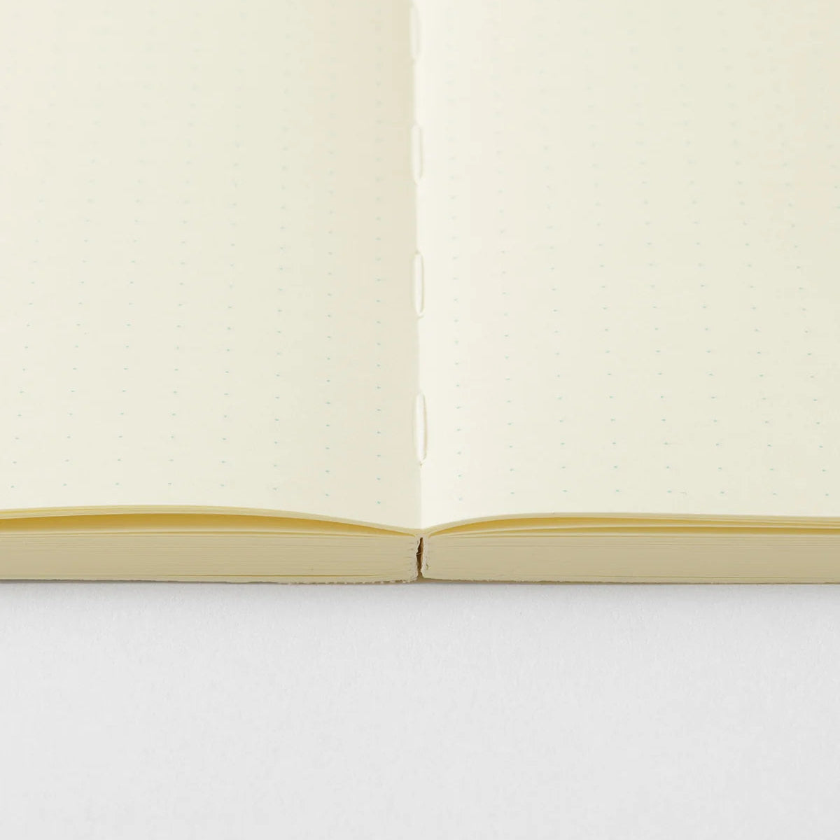 MD Notebook/ A6/ Dot Grid (MIDORI)