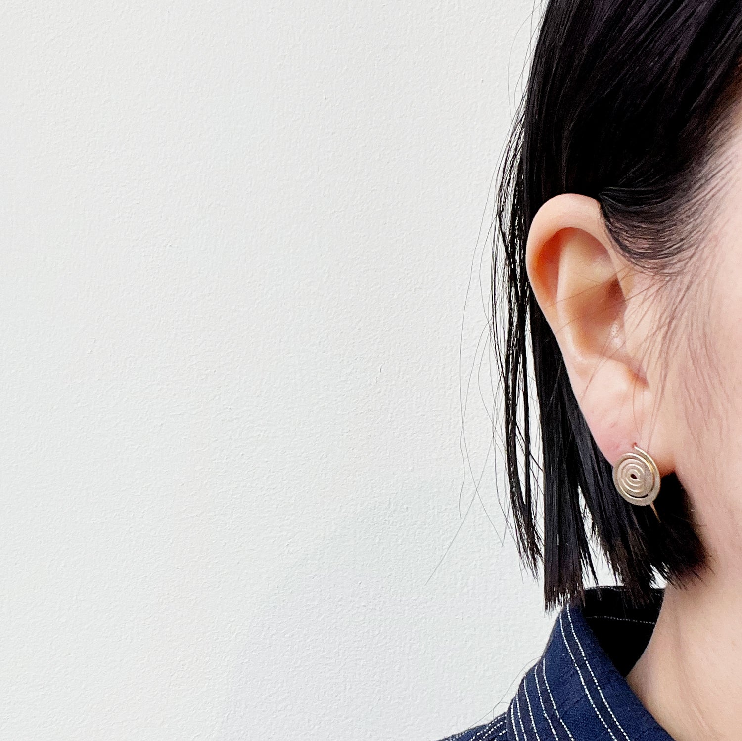 Spiral Hook Earrings / 14kt Gold Fill