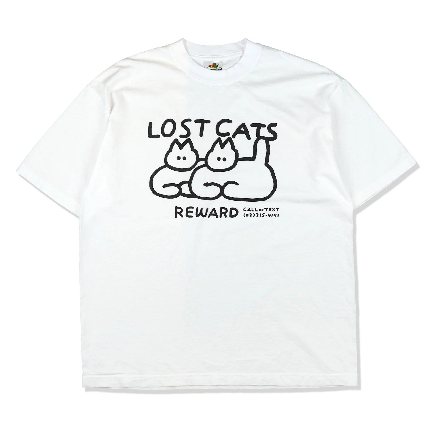Lost cats T-shirt by Oitama / White