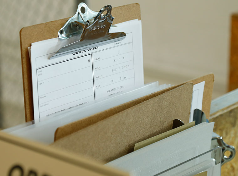 Old School Clipboard/ A4/ Gold Clip (PENCO)