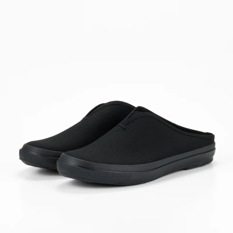 Slit Mule / Black Mono