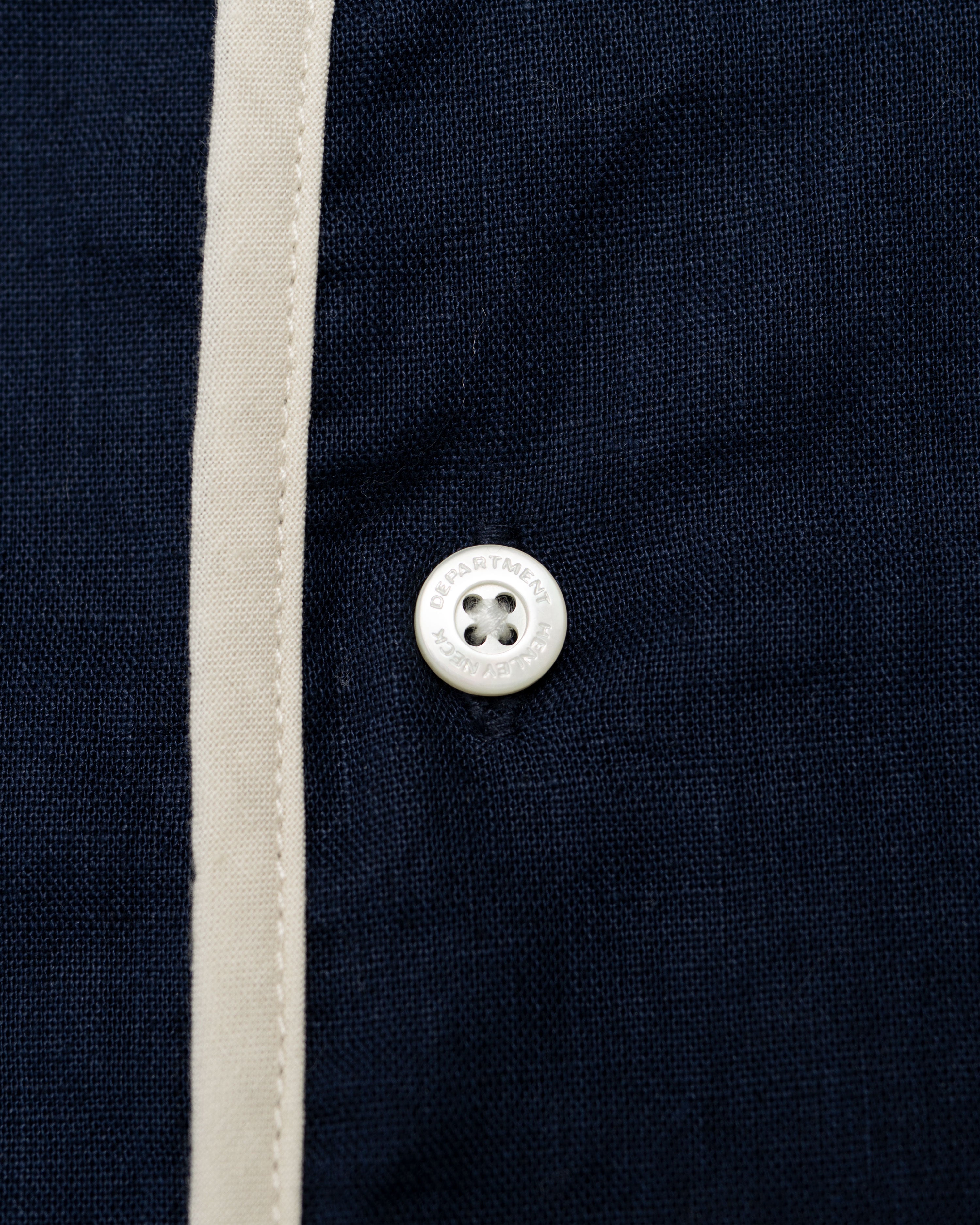 Henley Neck / Allen Cotton Linen