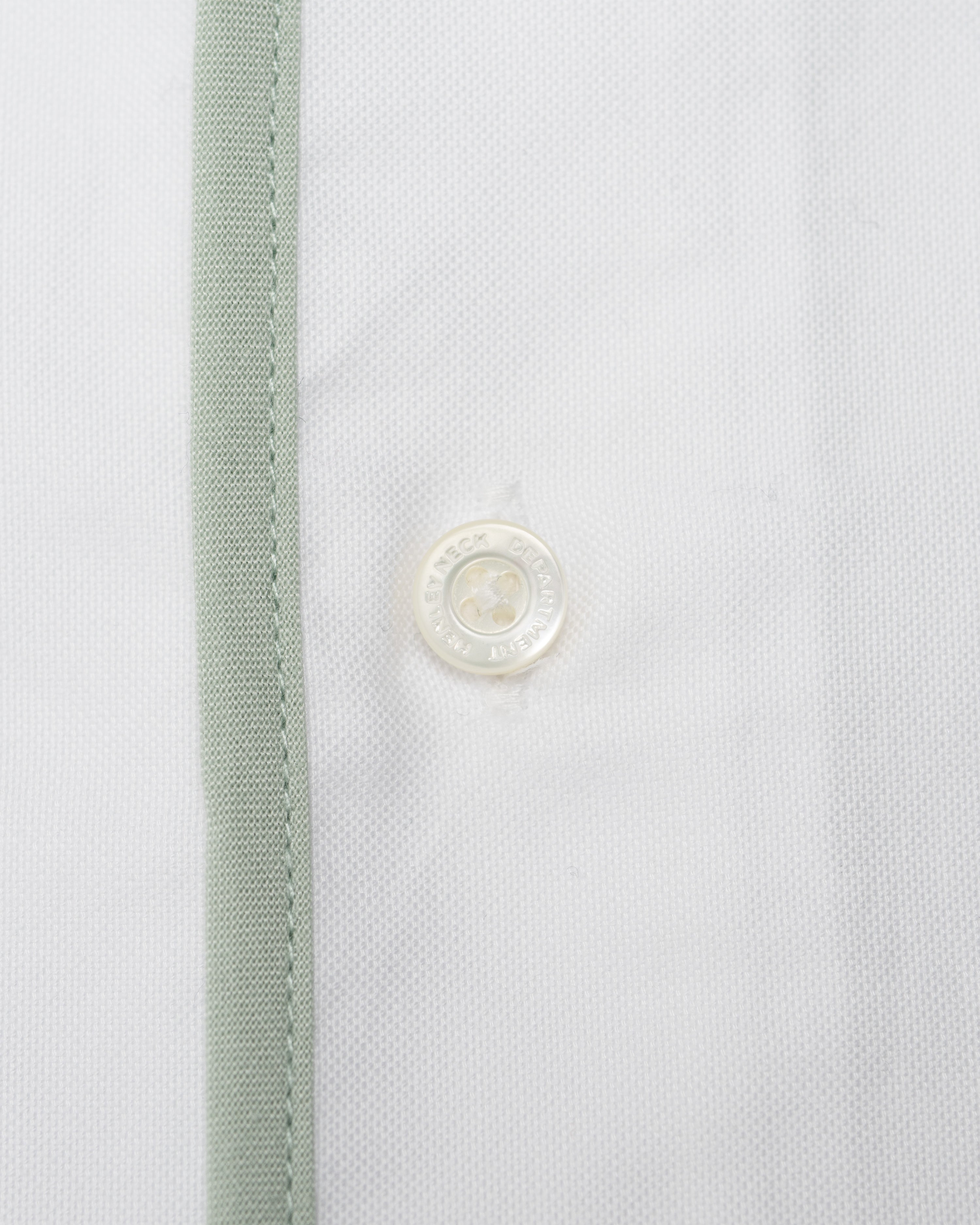 Henley Neck / Allen Sidogras