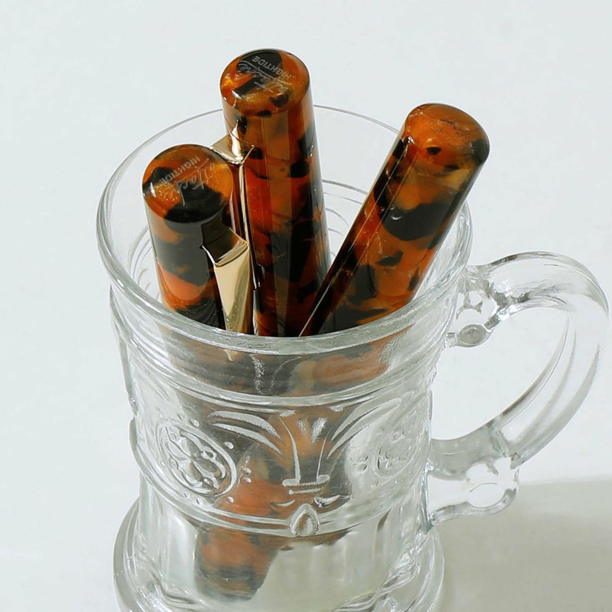 Marbled Fountain Pen / attaché