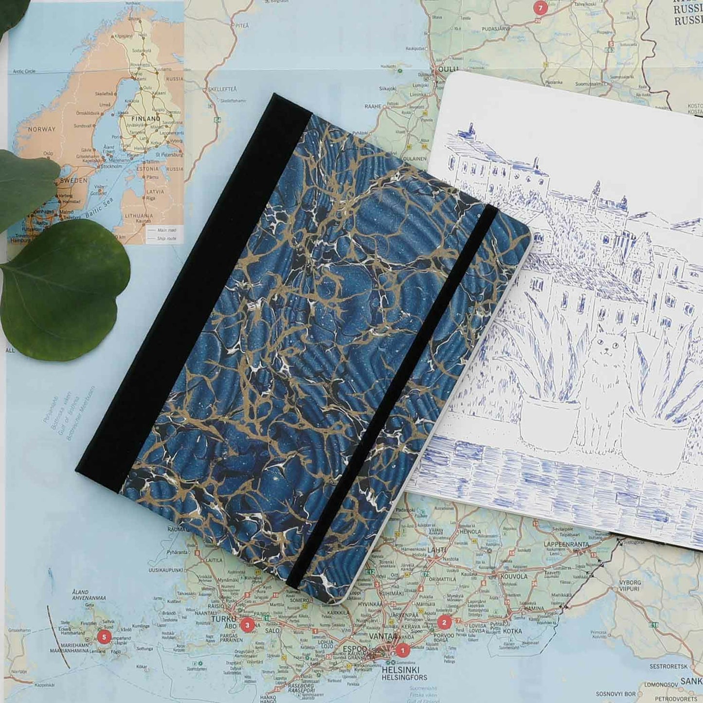 Flat Open Sketchbook B6 / attaché