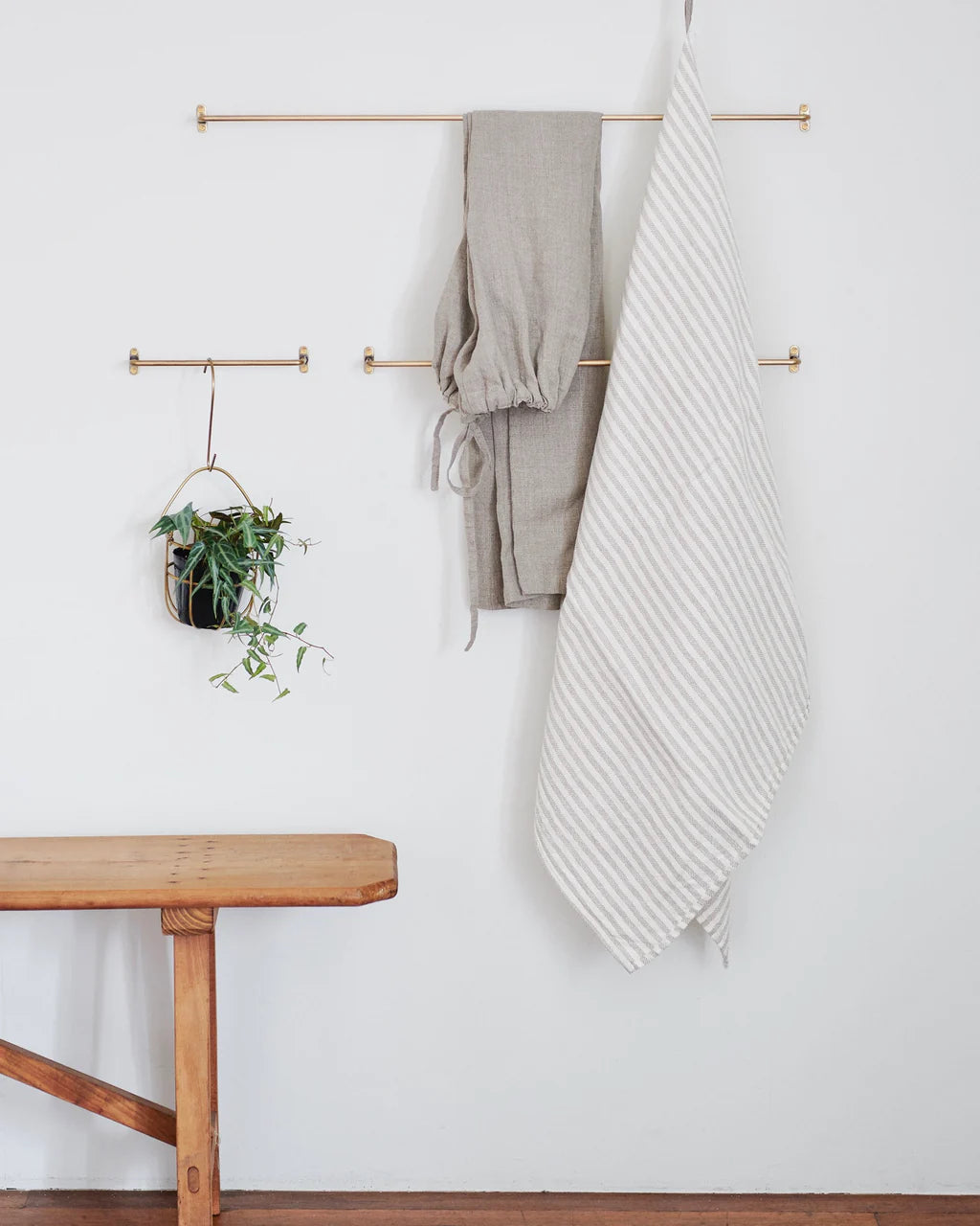 Fog linen work / Brass Towel Bar / Medium
