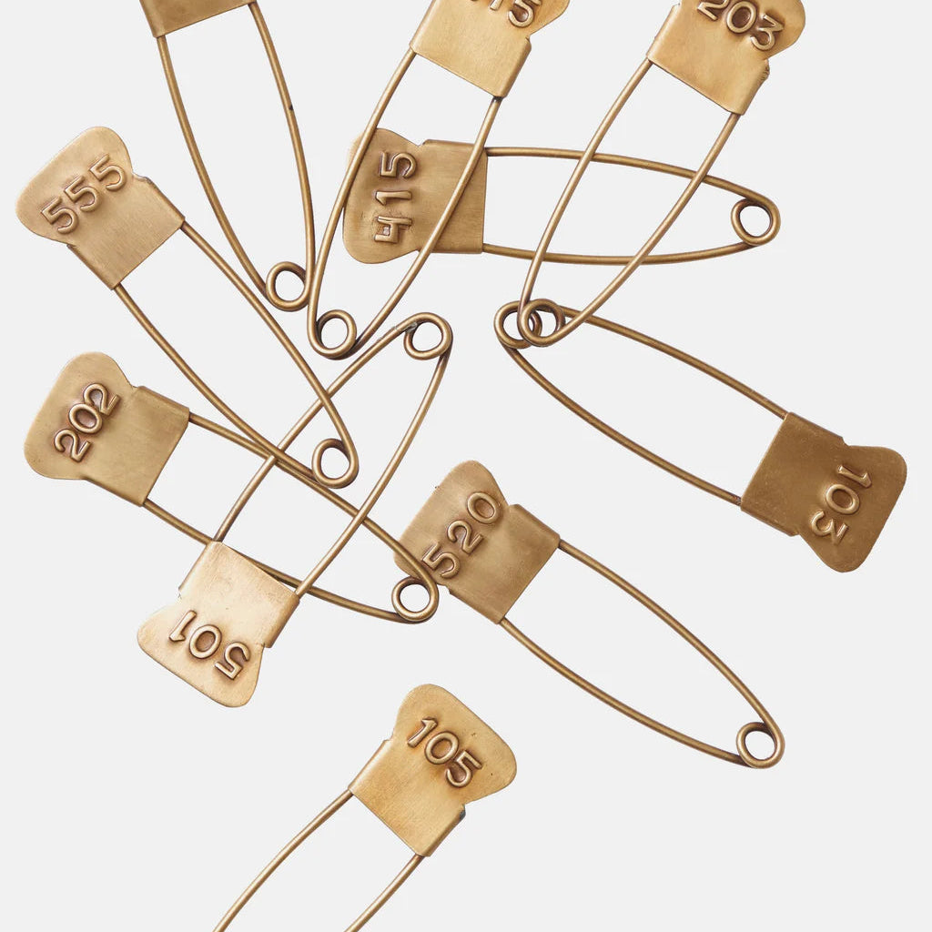 Fog linen work / Brass Number Pin