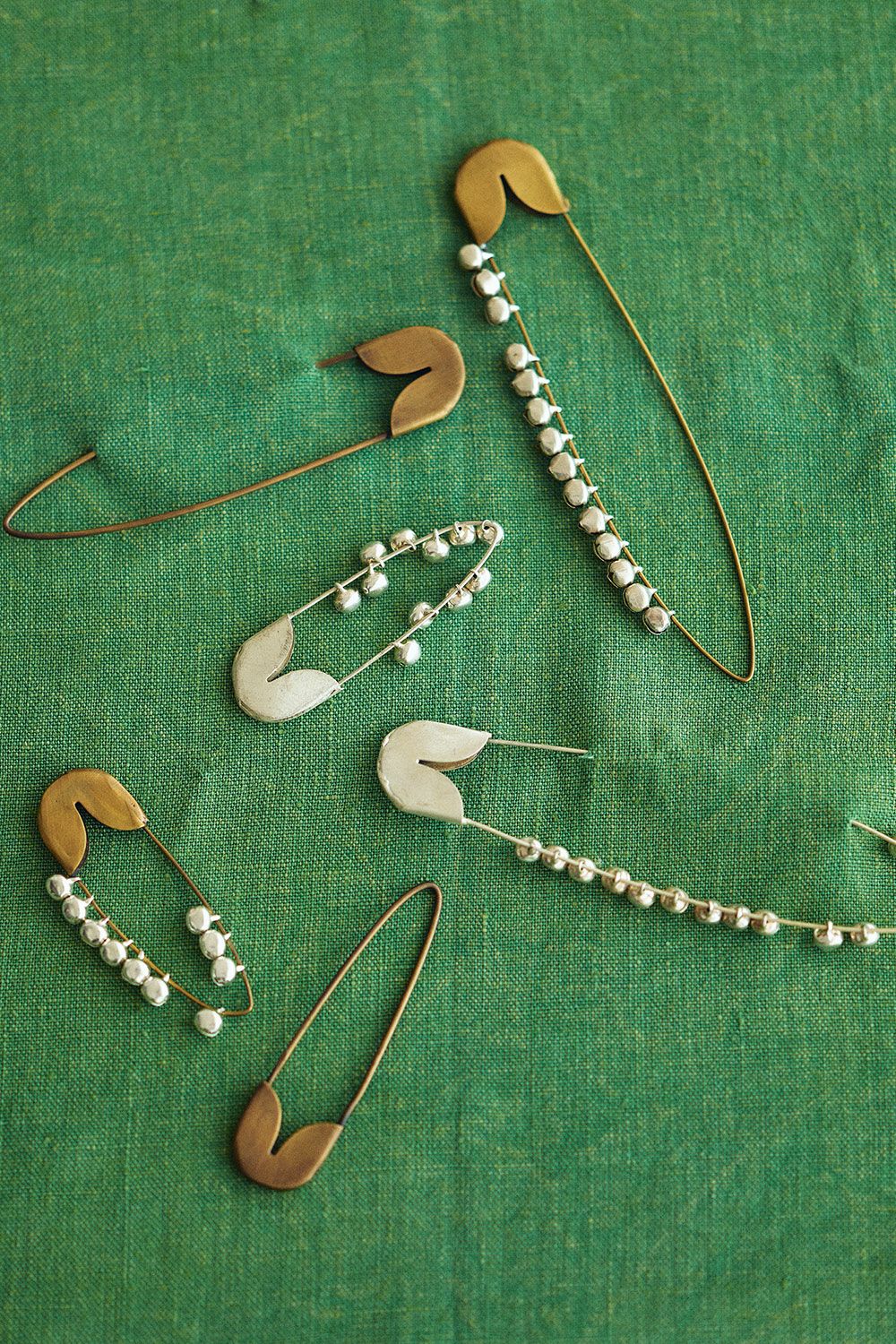 Fog linen work / Silver Safety Pin Bell / Medium