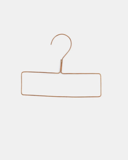 Fog linen work / Tie Hanger