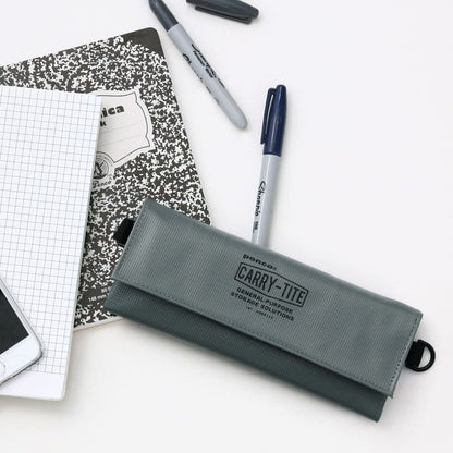 Carry Tite Case 2023 / M  (PENCO)