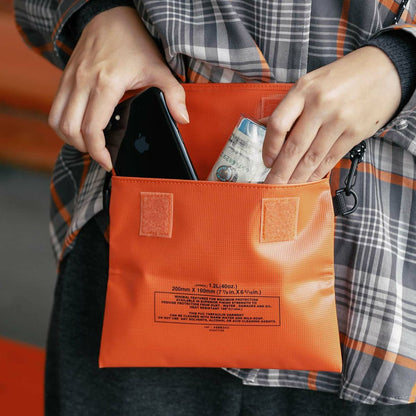 Carry Tite Case 2023 / M  (PENCO)