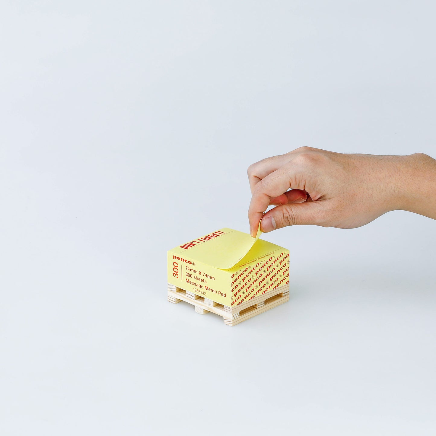 Memo Block on Pallet (PENCO)