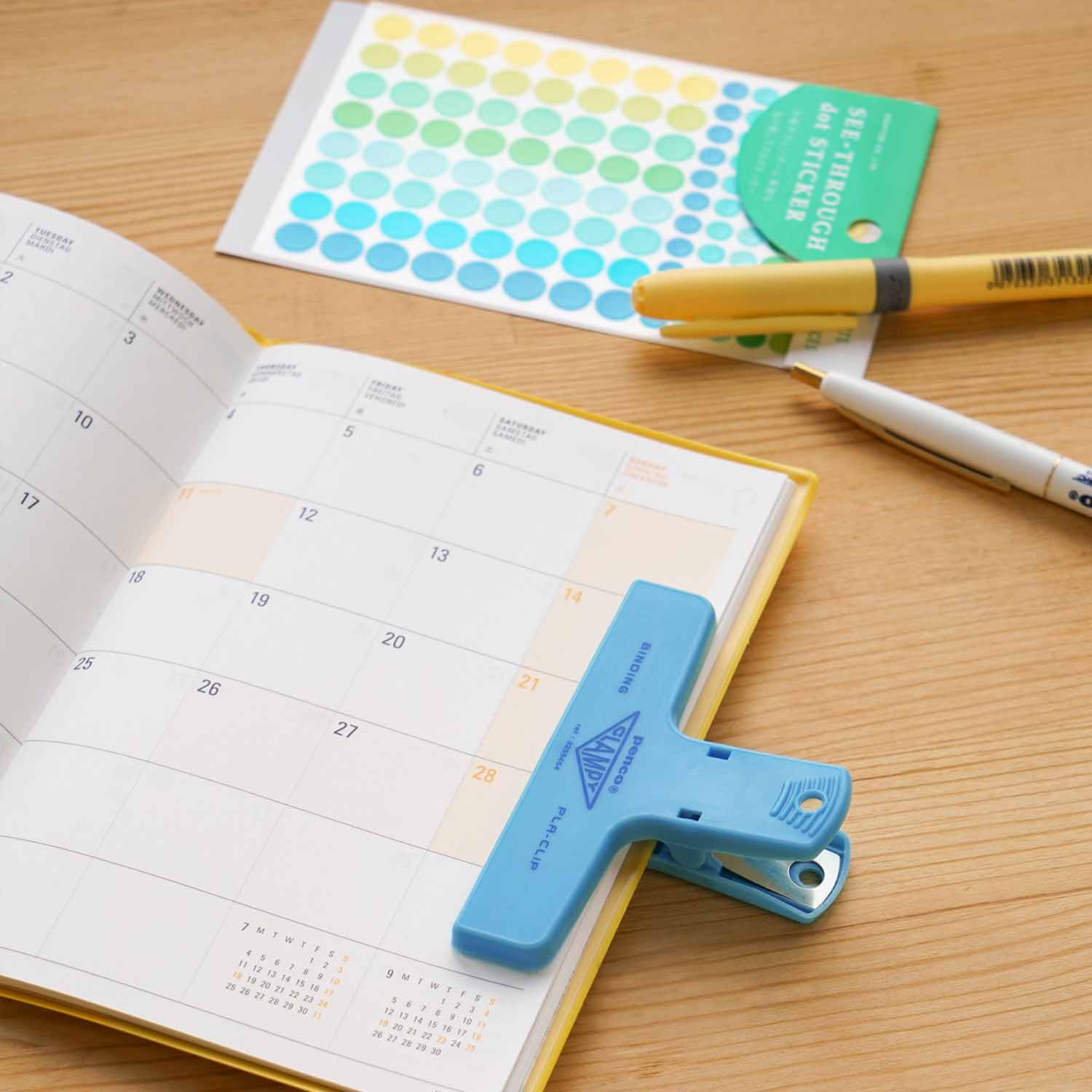 Plastic Clip (PENCO)