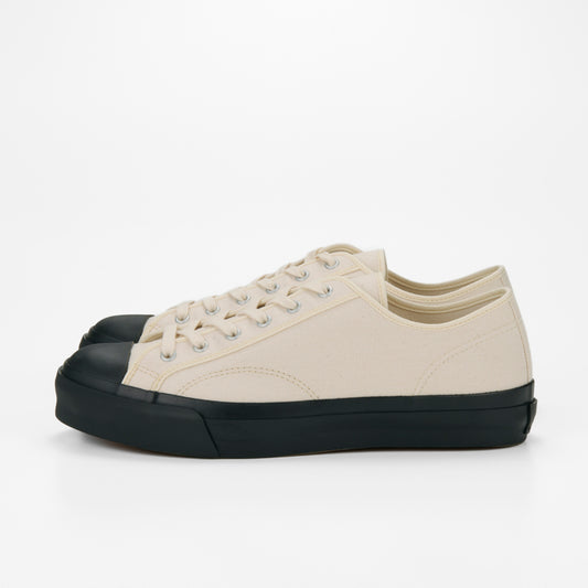 Low Trainer / Natural Black(MOONSTAR)