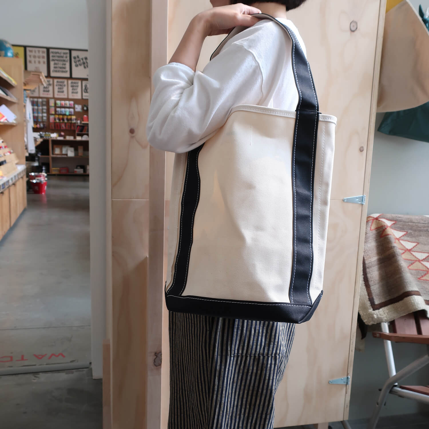 Baguette Tote Medium / TEMBEA – HIGHTIDE STORE DTLA