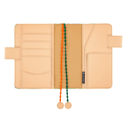 A6 Cover mina perhonen / hutte