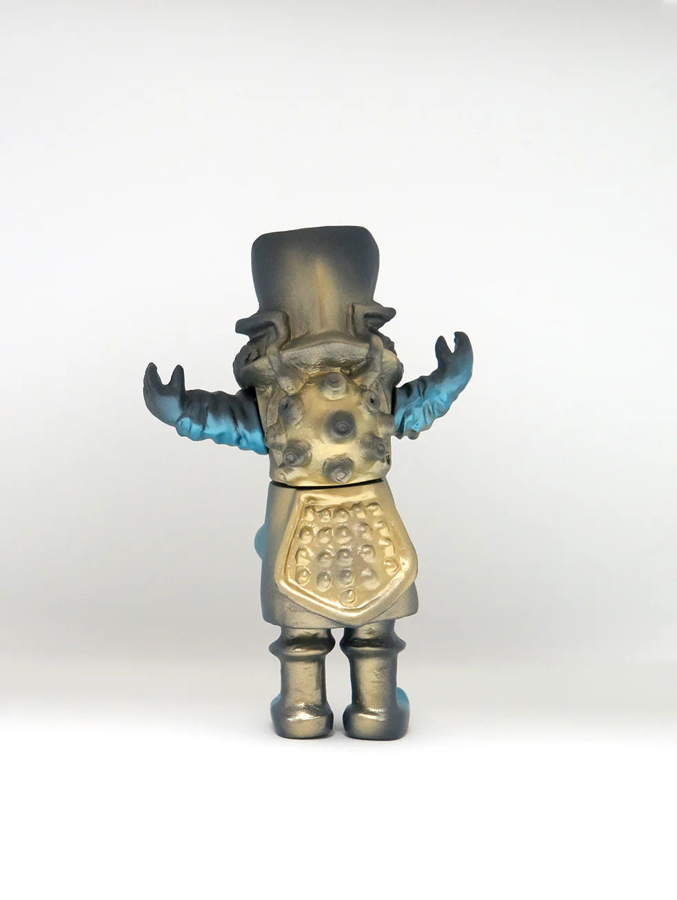 Poaching Robot "Bulgan" / Imiri Sakabashira