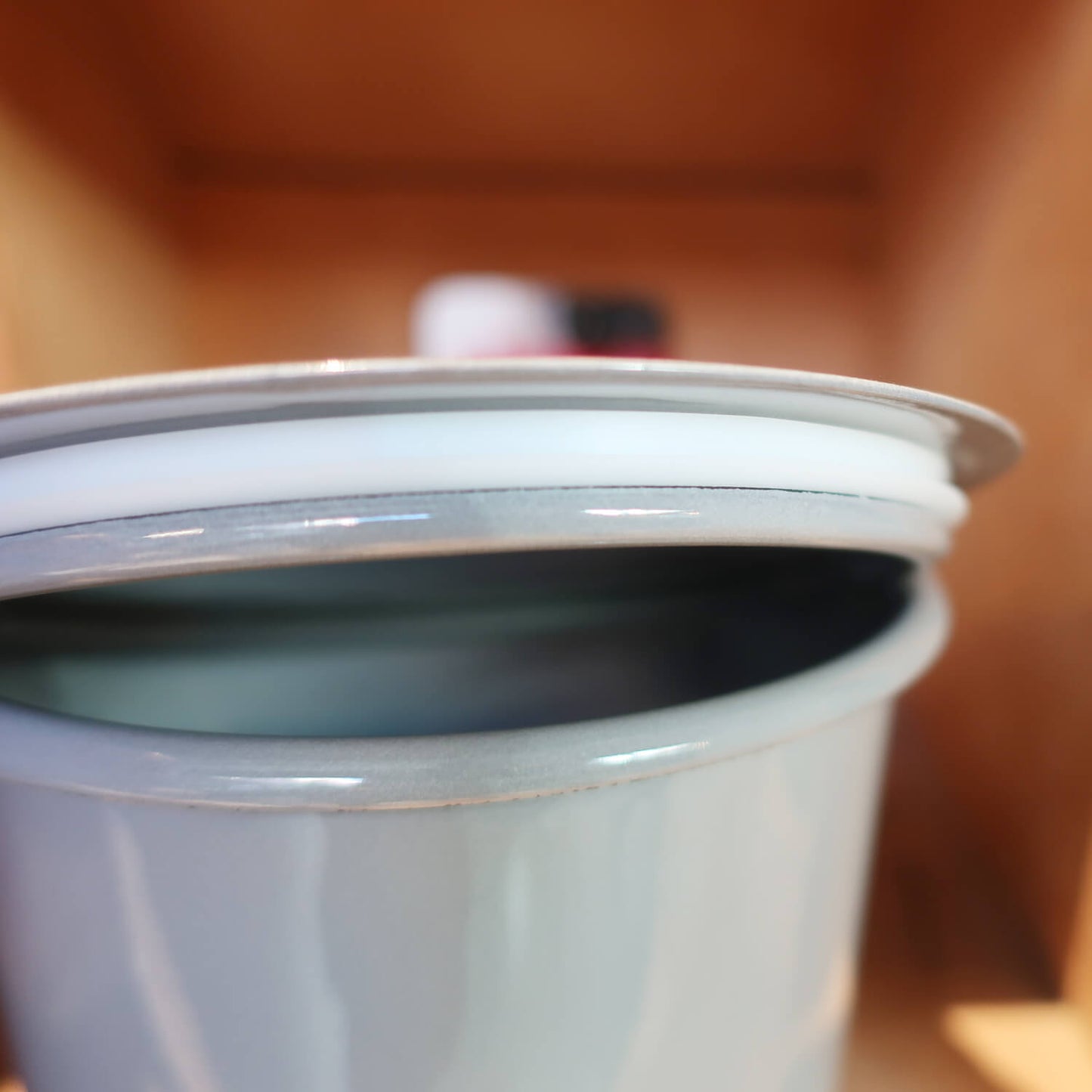 KAICO MARU Enamel Canister M (580ml)