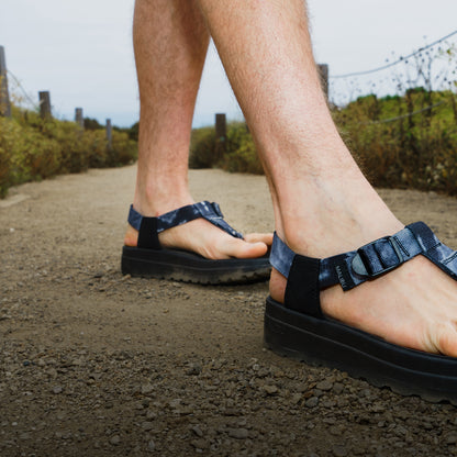 Solstice / Tie-Dye Black (Malibu Sandals)