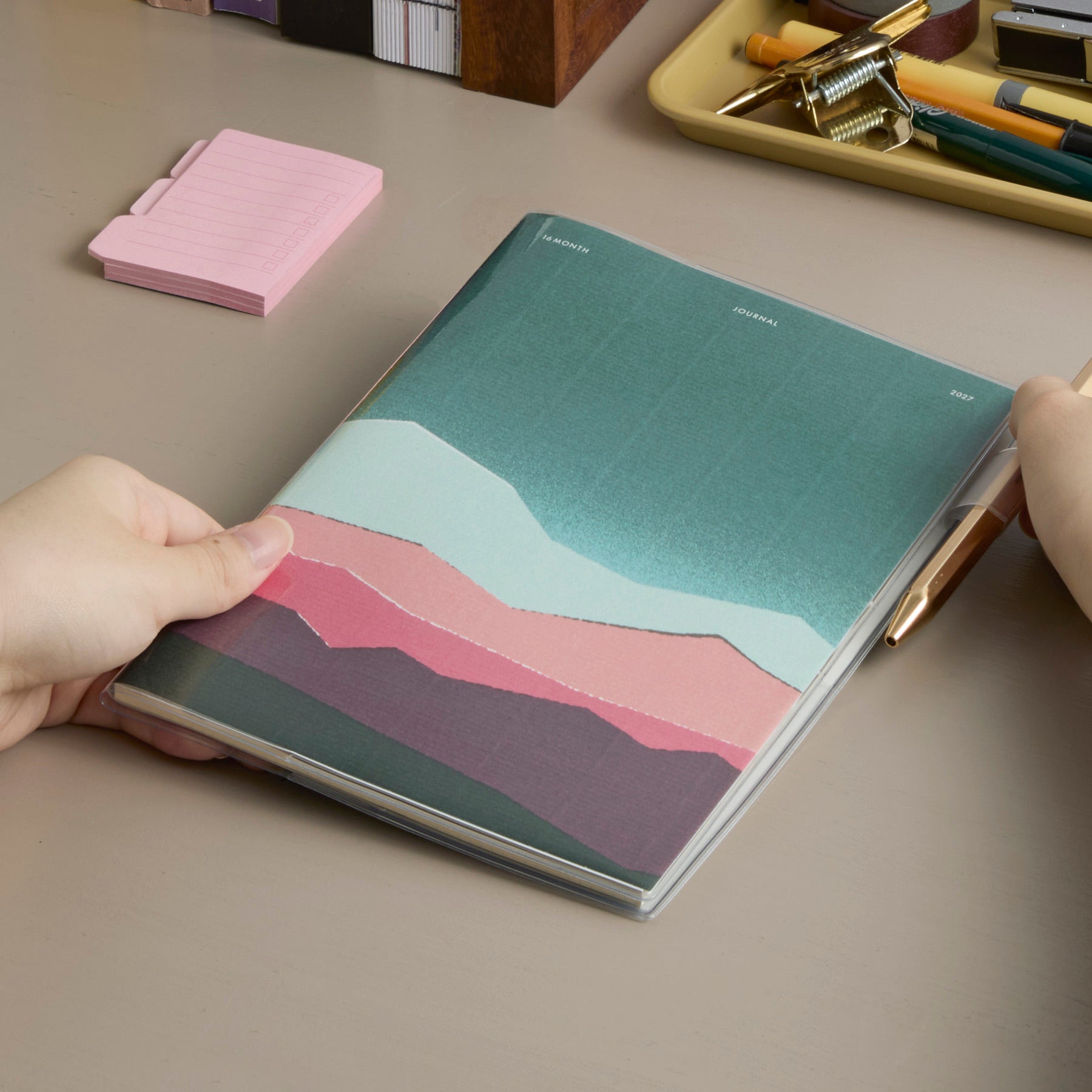 2027 Monthly Planner Scenery A5