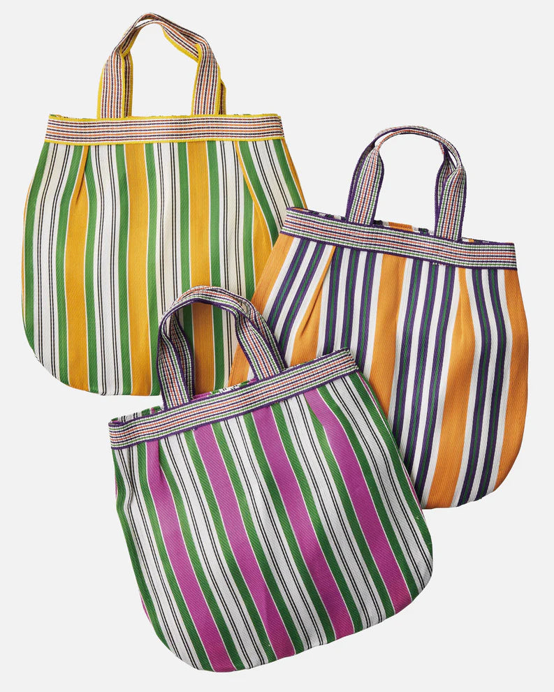 Fog linen work / Nicole Shopper