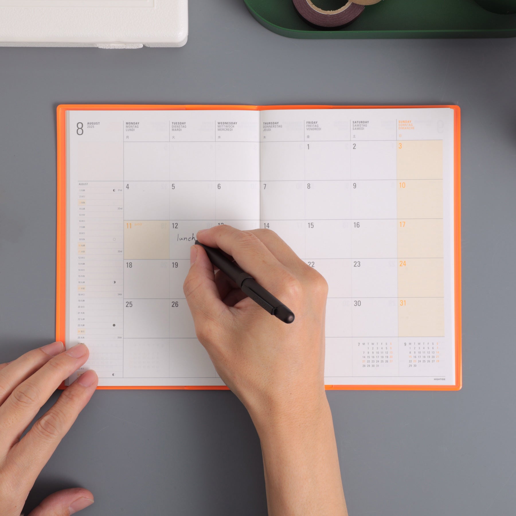 2027 Monthly Planner Tierkreis B6