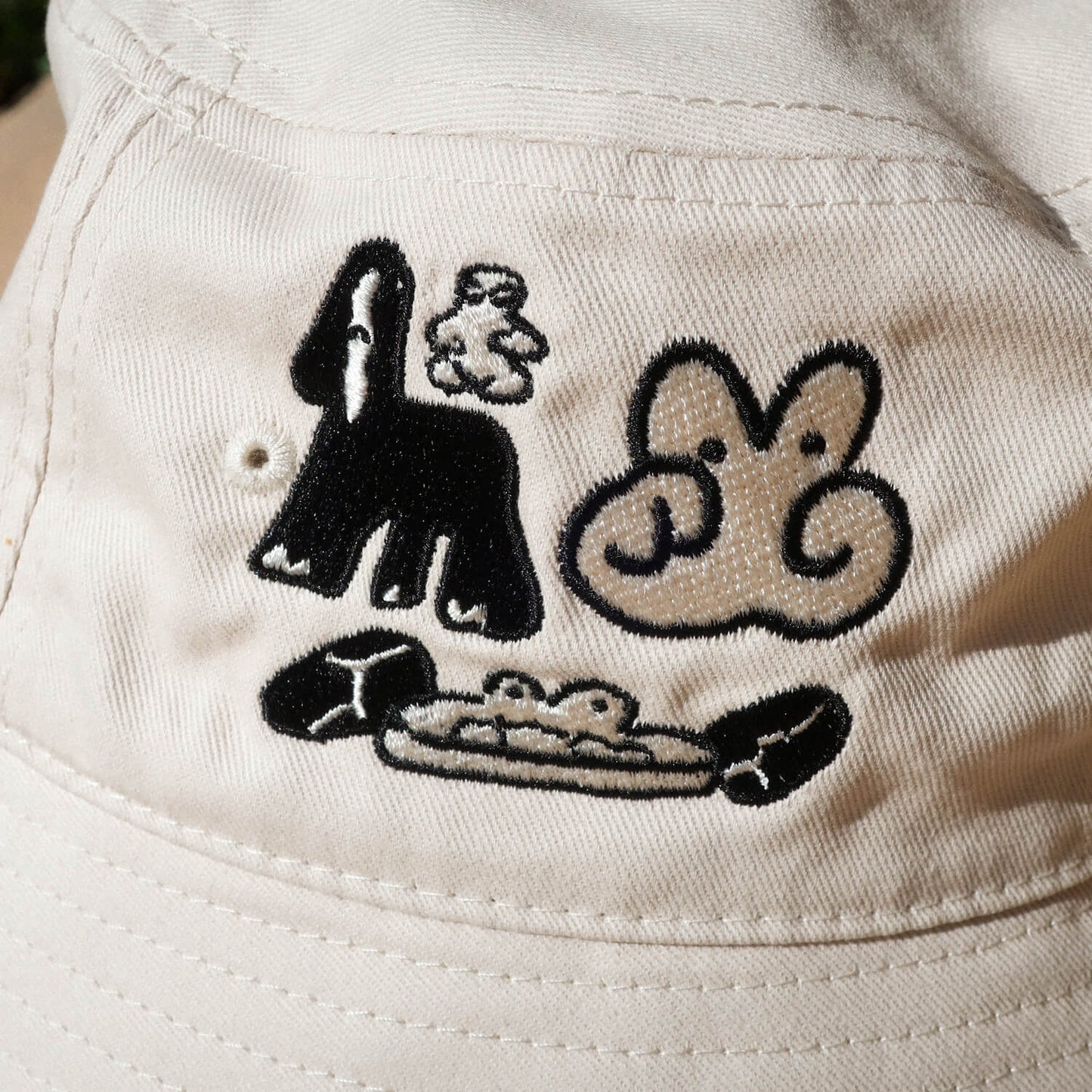 Saigo no Shudan Foursome Bucket Hat Ivory