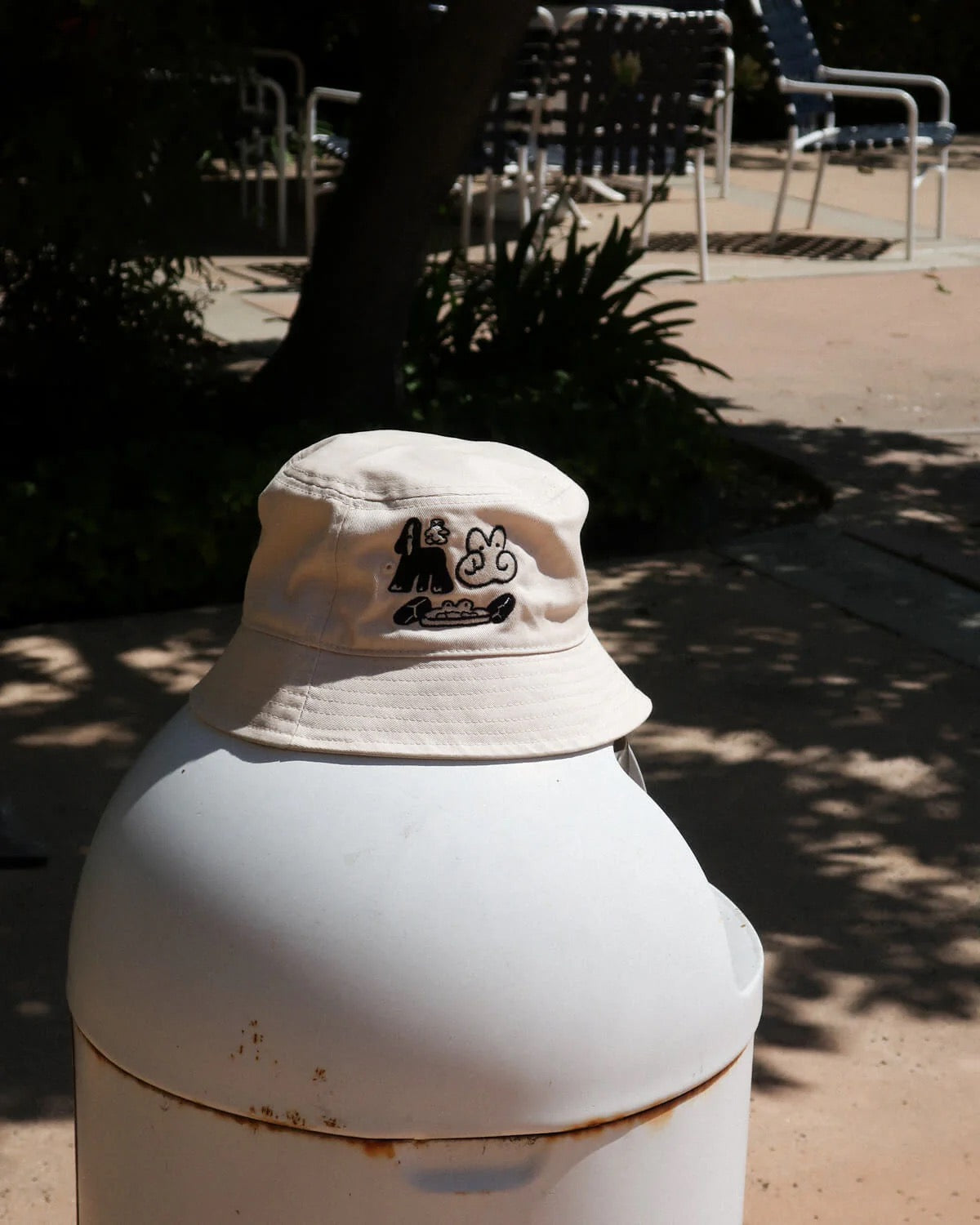 Saigo no Shudan Foursome Bucket Hat Ivory