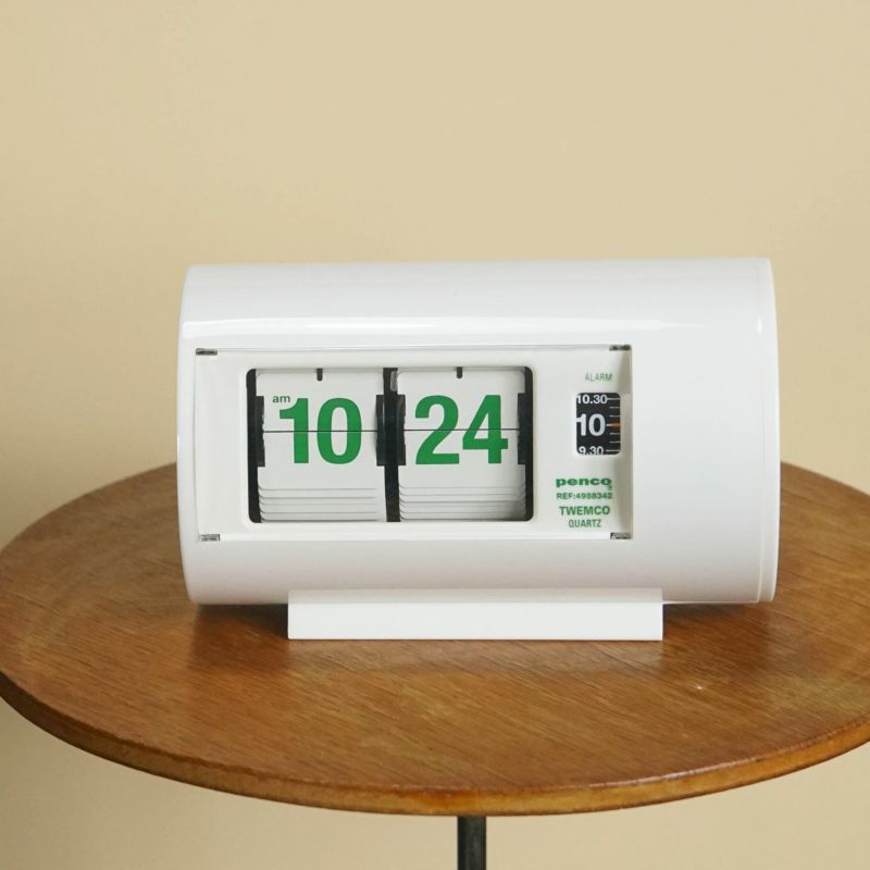 Desk Clock (PENCO)