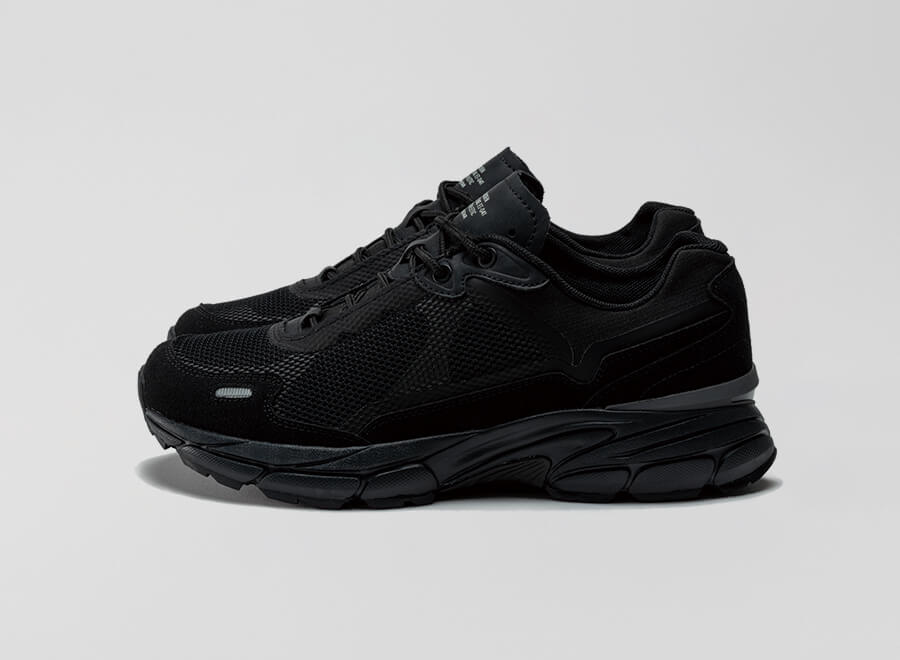 810s TRASDEN / Black (MOONSTAR)