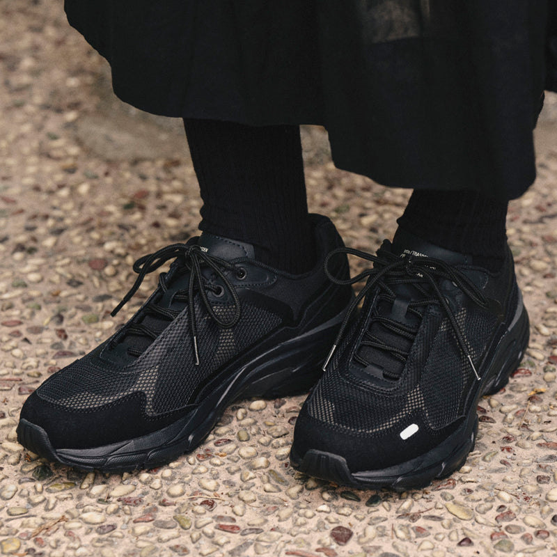 810s TRASDEN / Black (MOONSTAR)