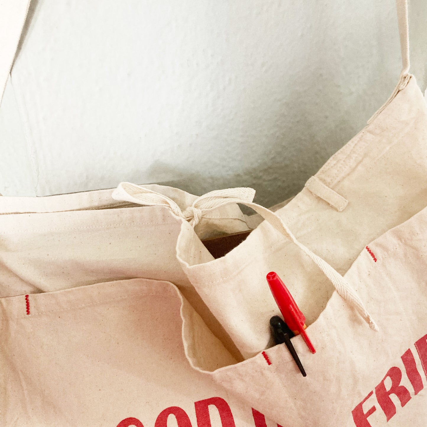 Apron / Shoulder 23A (VOIRY)