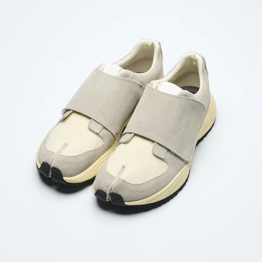 Tabito 43 Truss Tactical Trainer / White