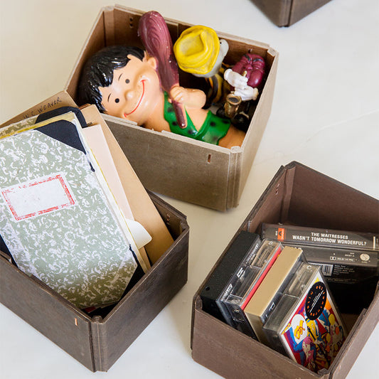 Paper Container/ Postcard