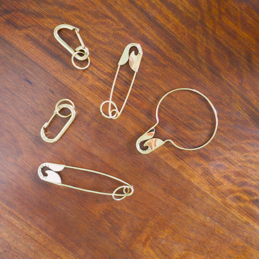 Jumbo Safety Pin Key Holder / Large (T/A)