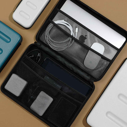 Hard Shell Laptop Case (NÄHE)