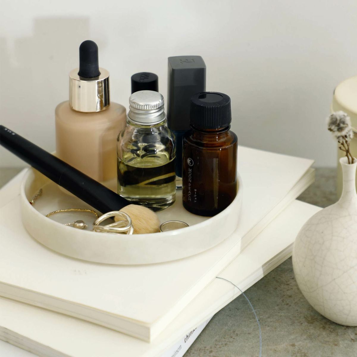 Marble Circle Desk Tray