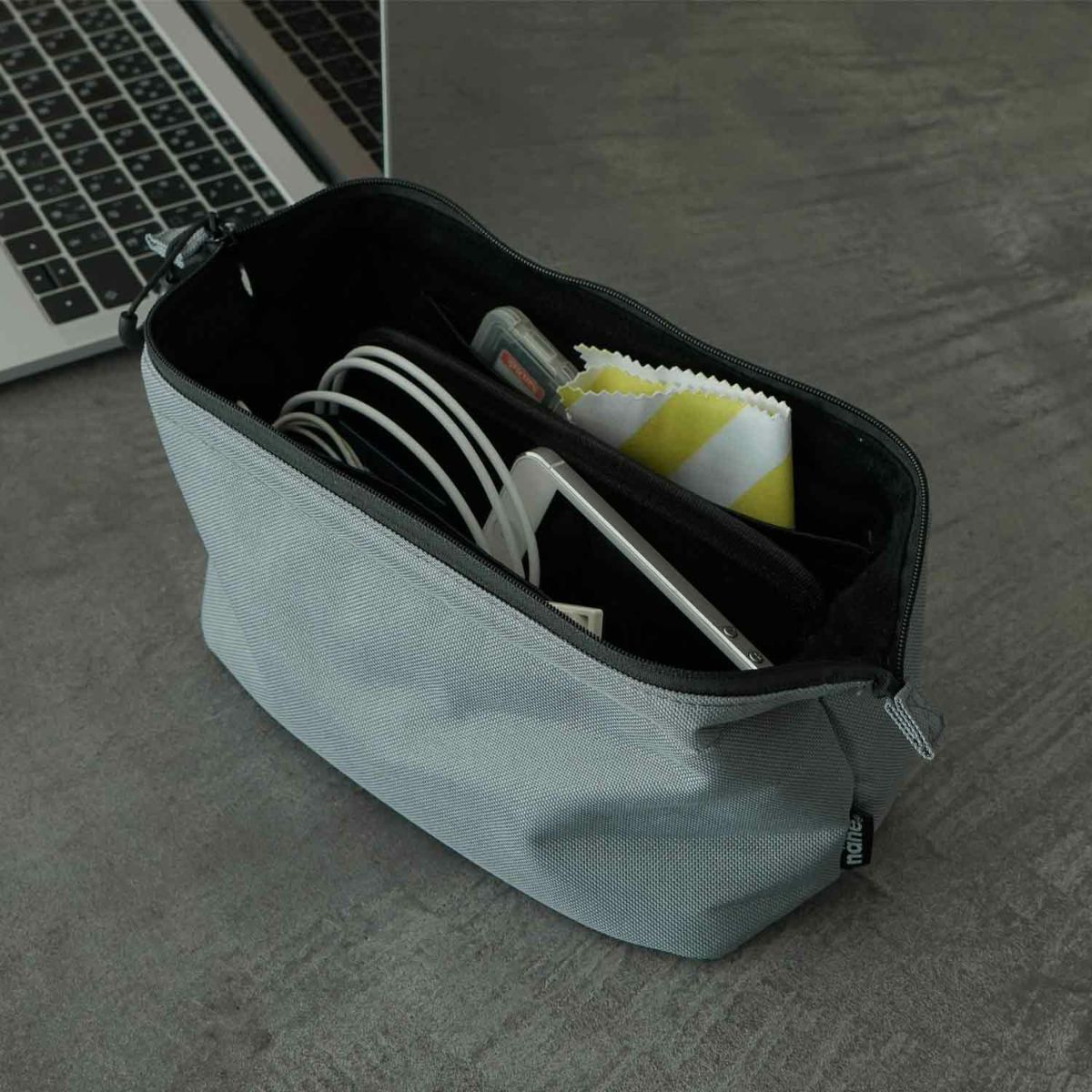 Soft Gadget Pouch/ L (nähe)