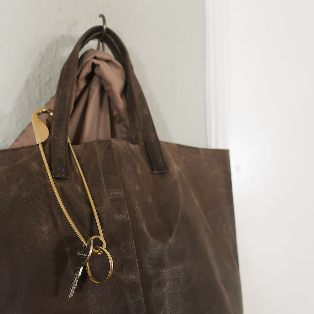 Jumbo Safety Pin Key Holder / Large (T/A)