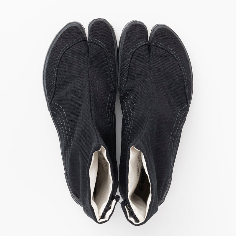 Moonstar Shoes - Jikatabi/ Black (MOONSTAR) $110.00 | HIGHTIDE